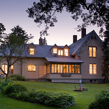 Inn at Gothic Eves Bed and Breakfast