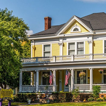 Ringling House Bed & Breakfast