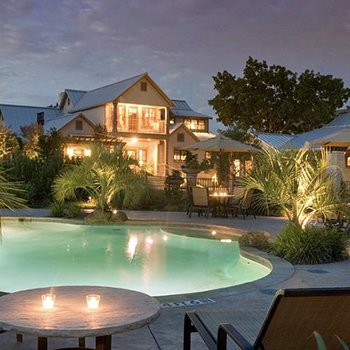 Inn on Lake Granbury a Boutique Hotel