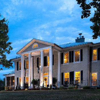 Steeles Tavern Manor Bed and Breakfast