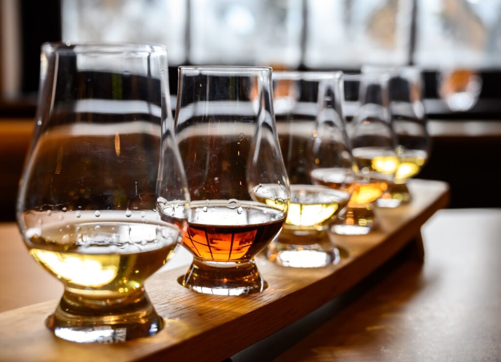 whiskey tasting on the Kentucky Bourbon Trail