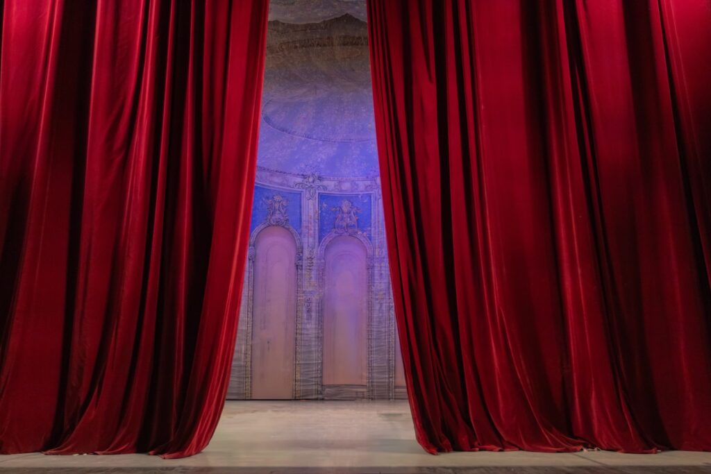 Charlottesville Opera Summer season stage