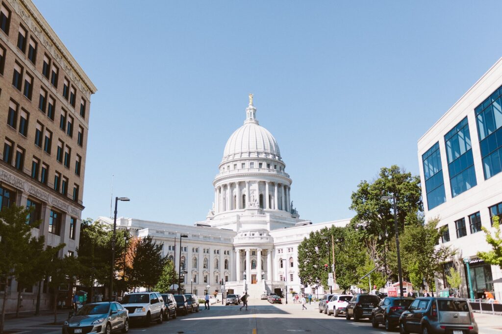 the Capital Building on the end of State Street in Madison is a beautiful example of architecture